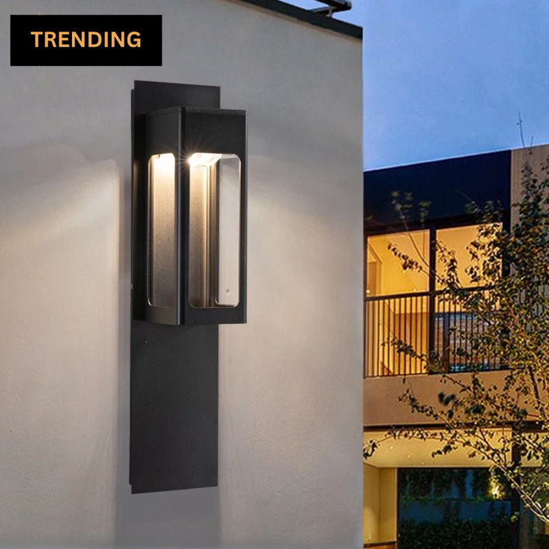 Aluminum Black Bronze Garden Light.