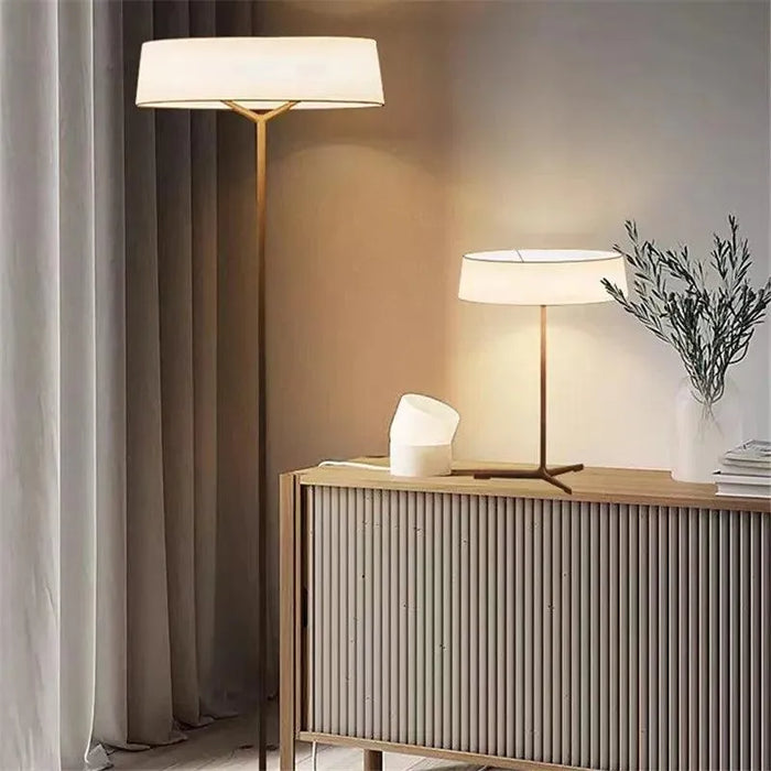 Designer Italian Floor Lamp. - Pendat lights